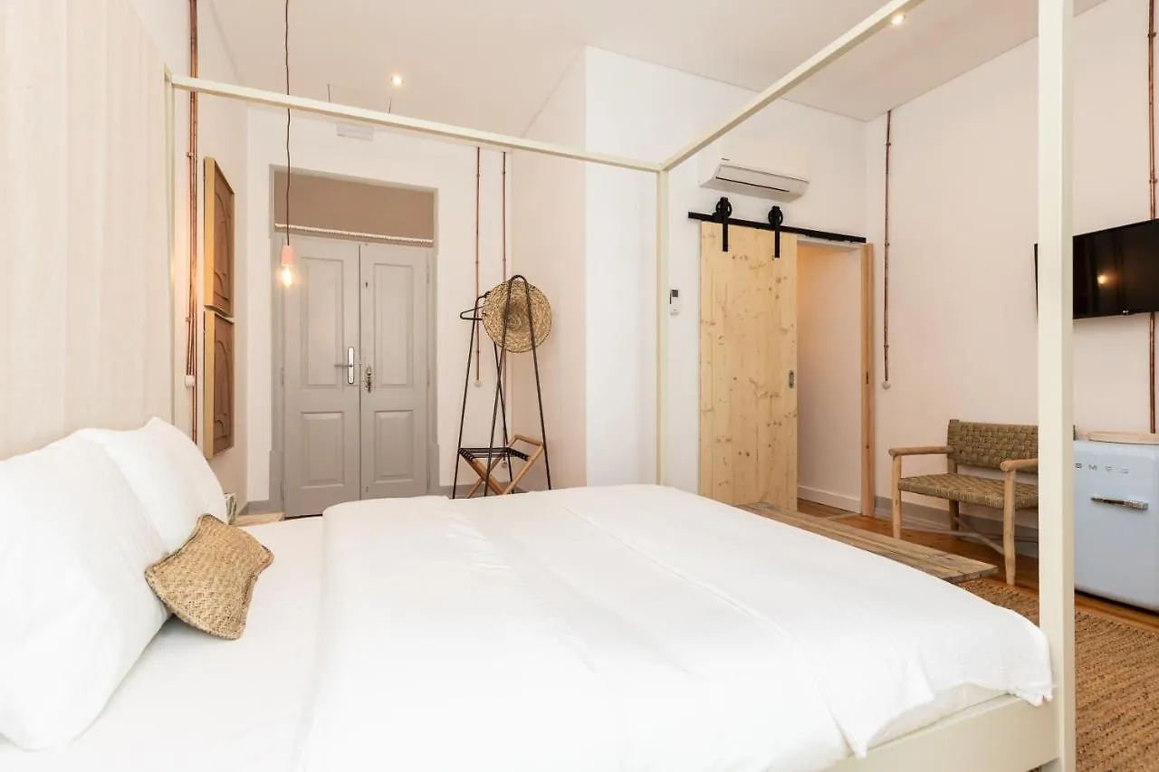 Amalia Boutique Suites & Studios - By @ Rita'S Place FAO Portugal
