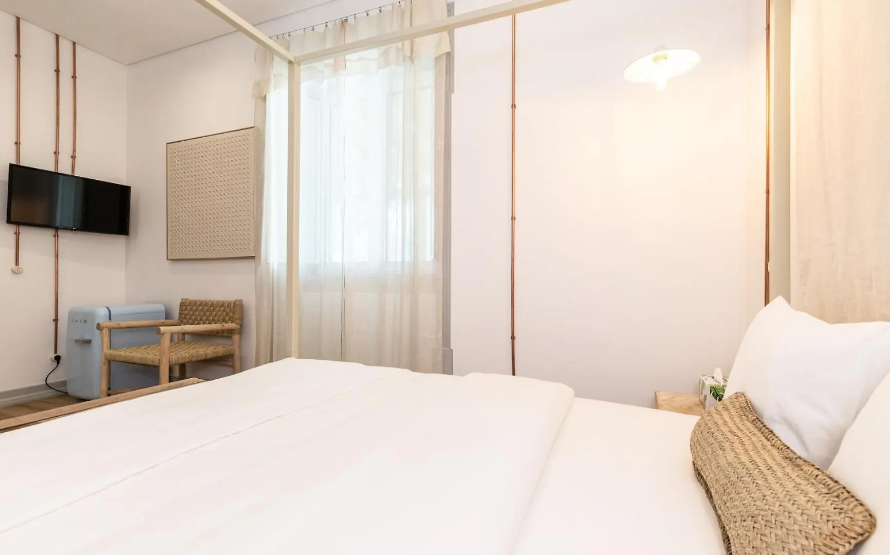 Amalia Boutique Suites & Studios - By @ Rita'S Place FAO Portugal