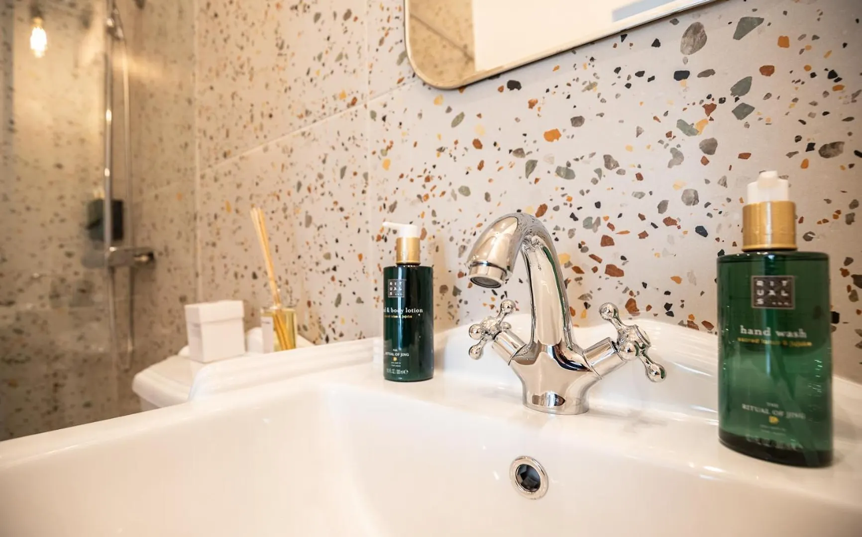 Amalia Boutique Suites & Studios - By @ Rita'S Place FAO 0*,  Portugal